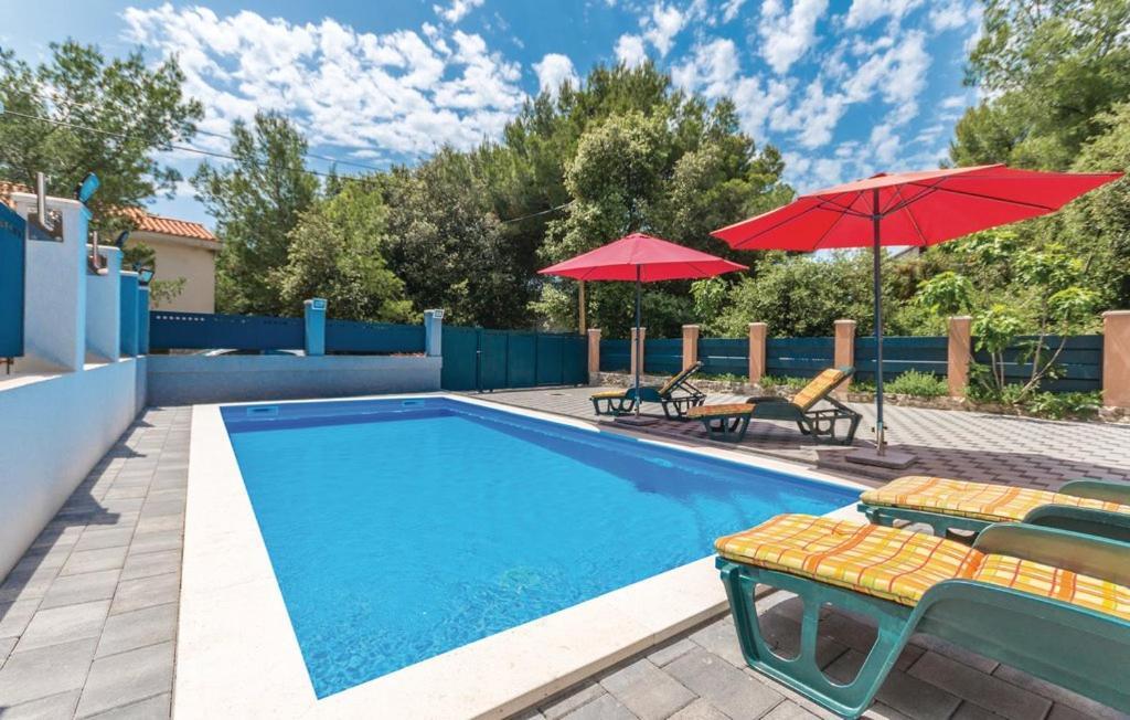 Villa Diana Pakoštane エクステリア 写真