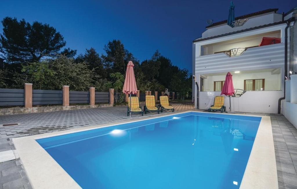 Villa Diana Pakoštane エクステリア 写真